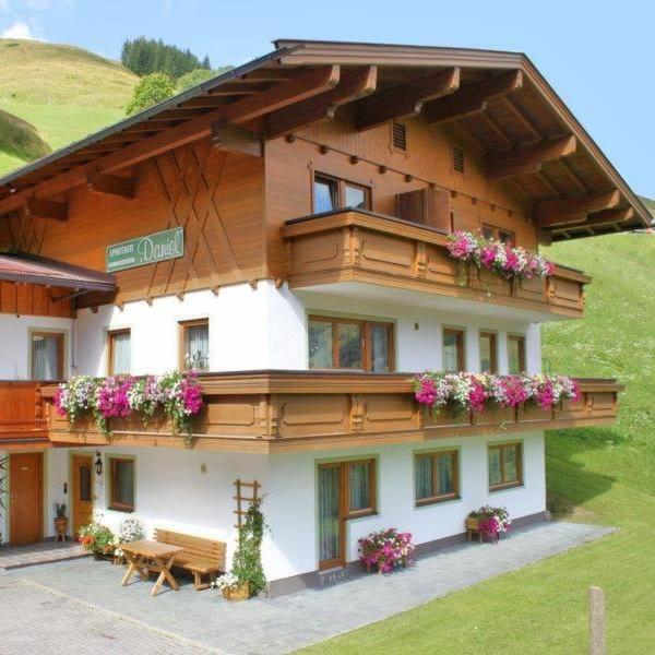 Appartementhaus Daniel Saalbach-Hinterglemm Exterior foto